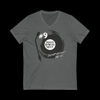 CHICKS #9 RECORD V-NECK T-SHIRT